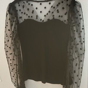 Black puff sleeve top